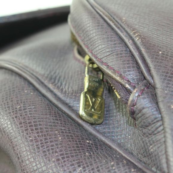 Louis Vuitton Burgundy Taiga Leather Cassiar Backpack 12lv1101